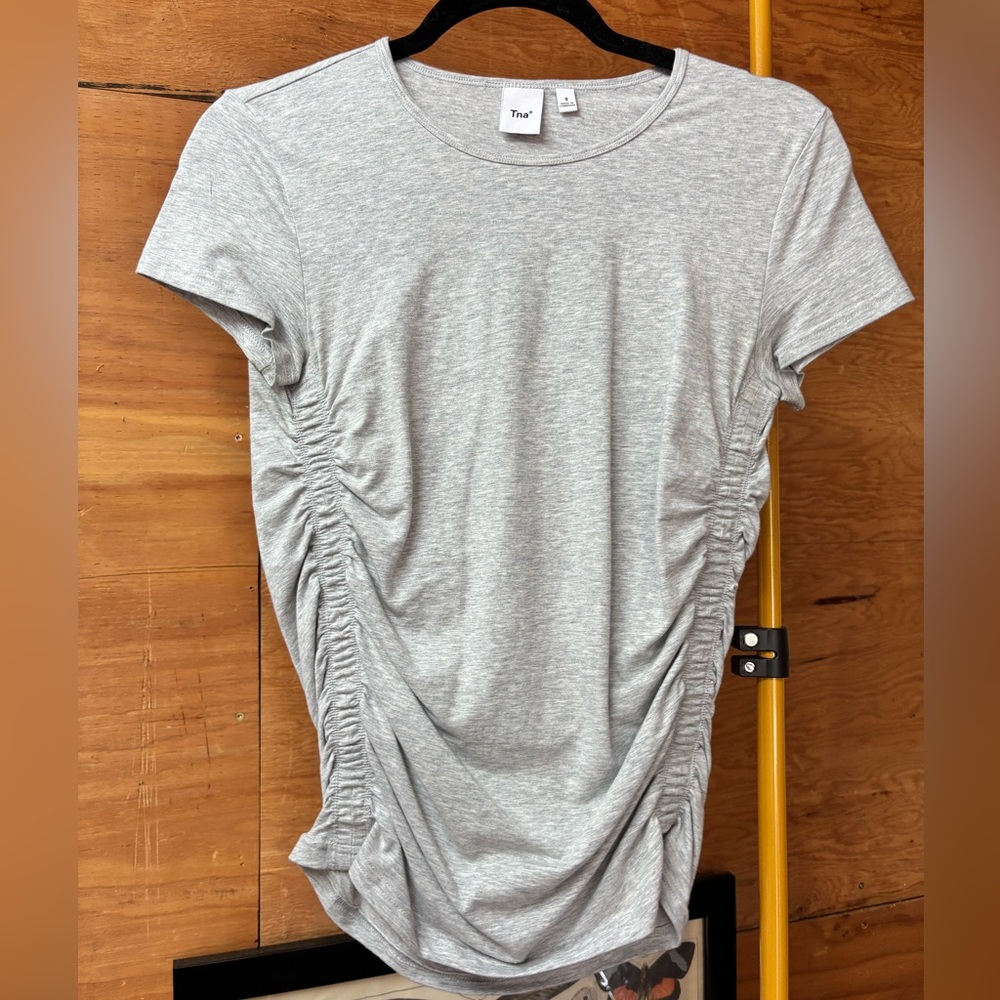 Aritzia TNA Chill Malibu Tshirt NWOT